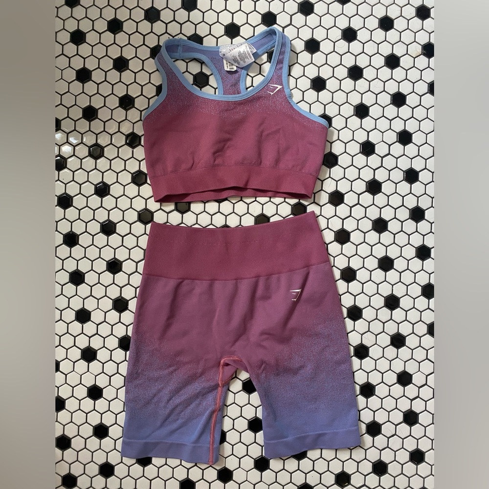 Gymshark ombré workout set